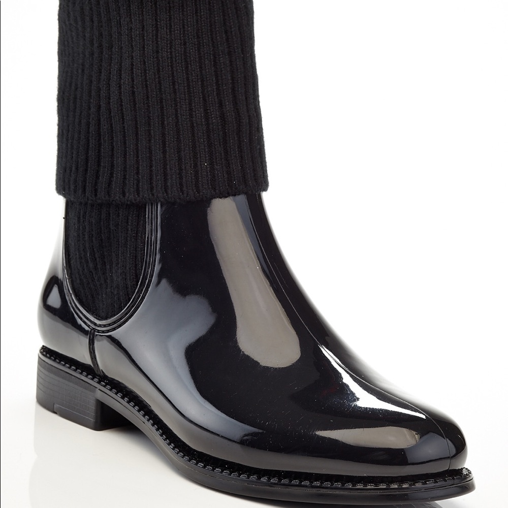 Henry Ferrera Women’s Boots booties patten leather